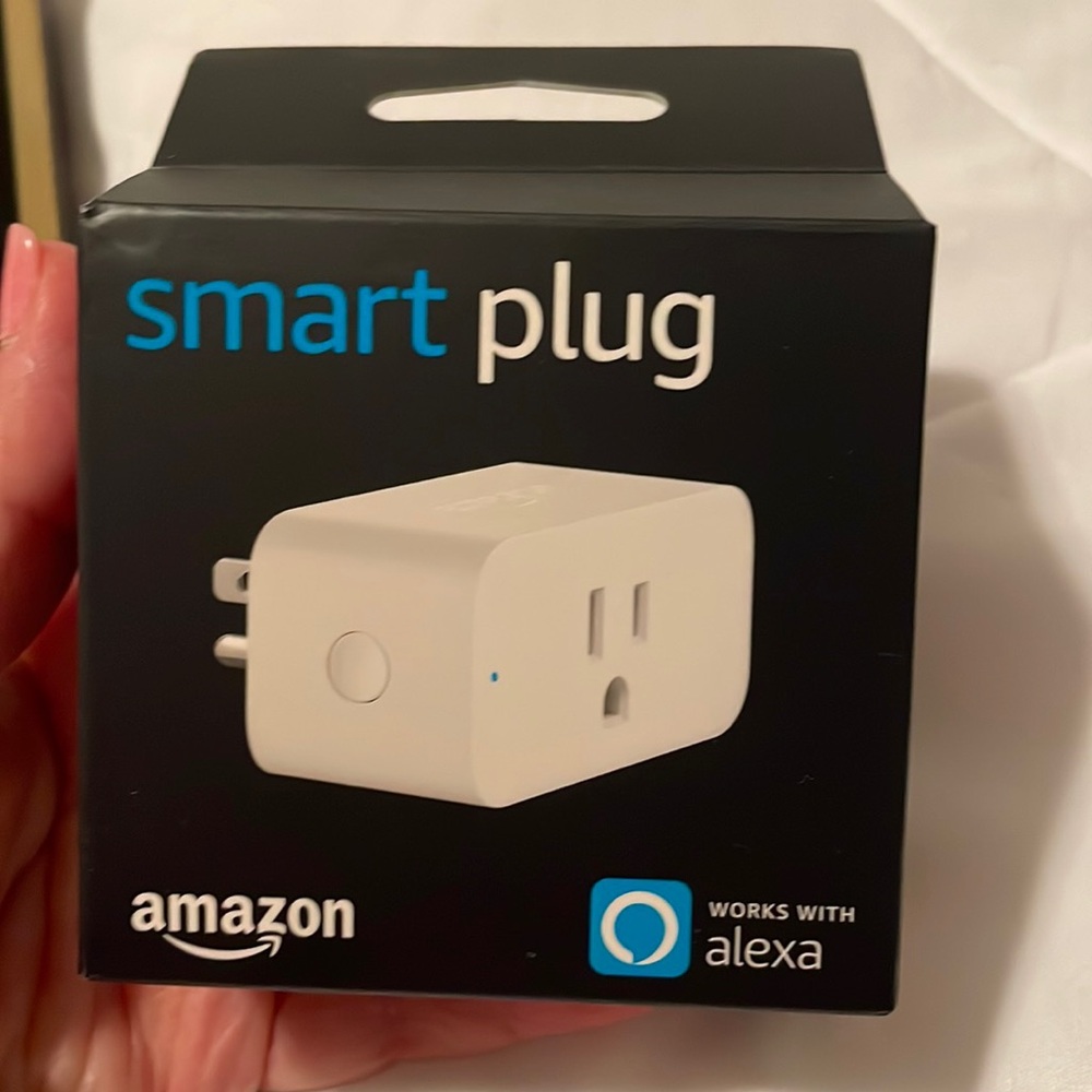 NIB Amazon smart plug